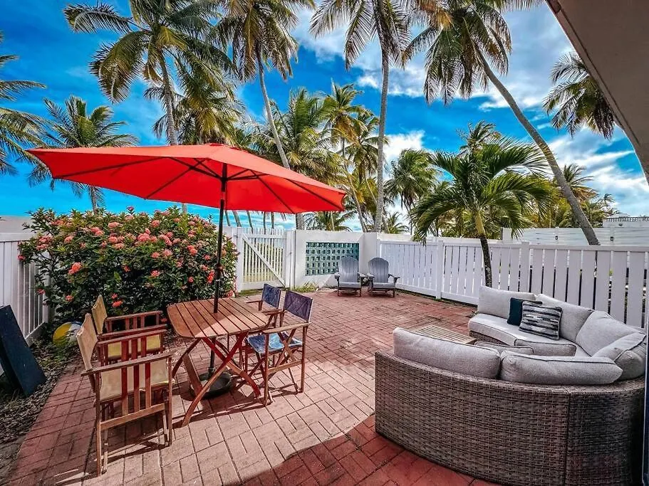 Casa Arroyo Oceanfront Apt In Campomar Resort